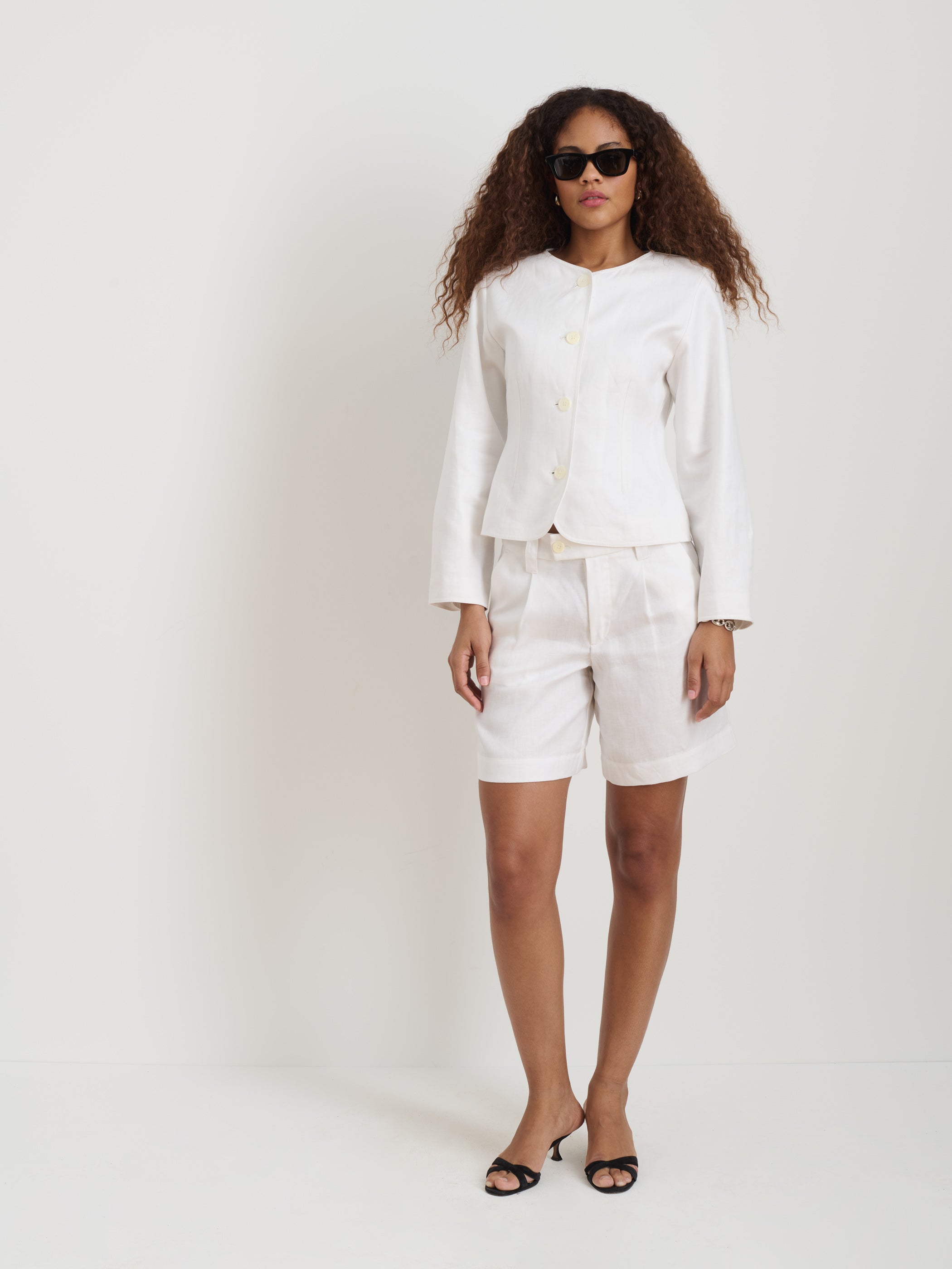 Luna Pleated Short In Linen